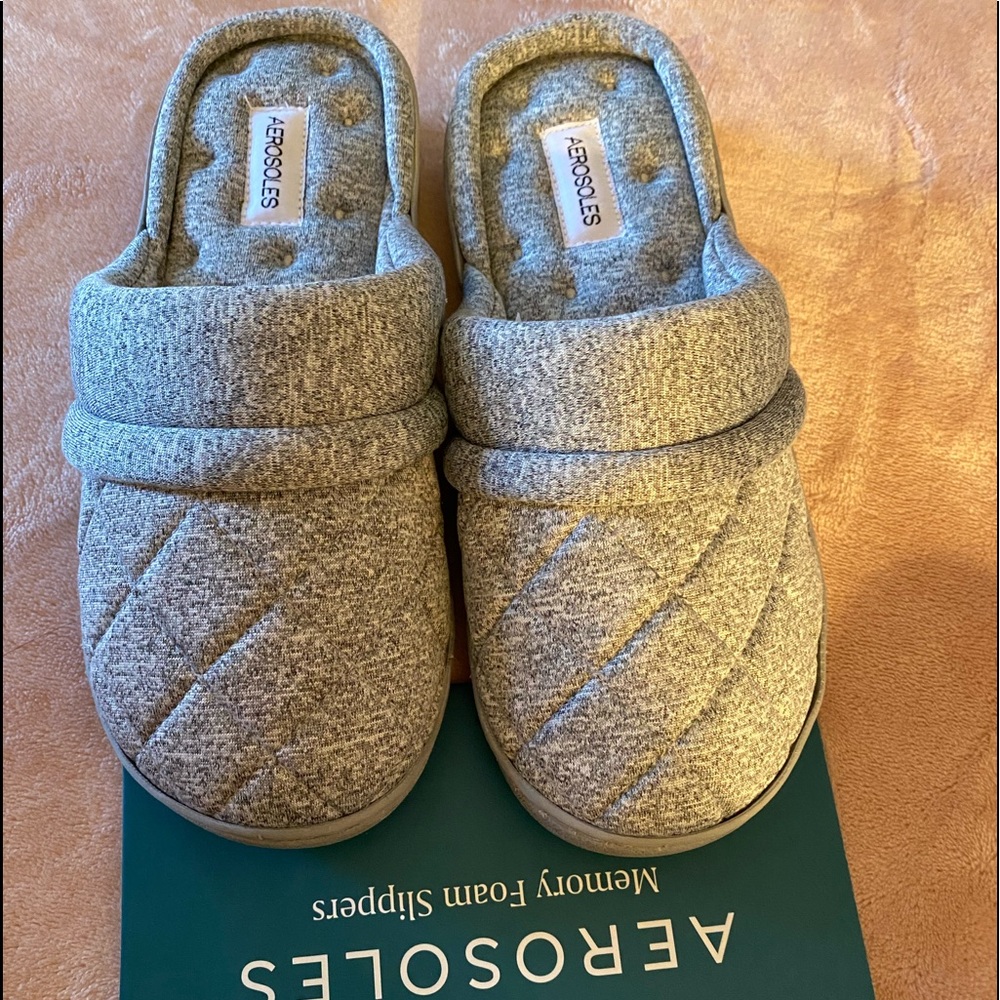 Aerosoles slippers